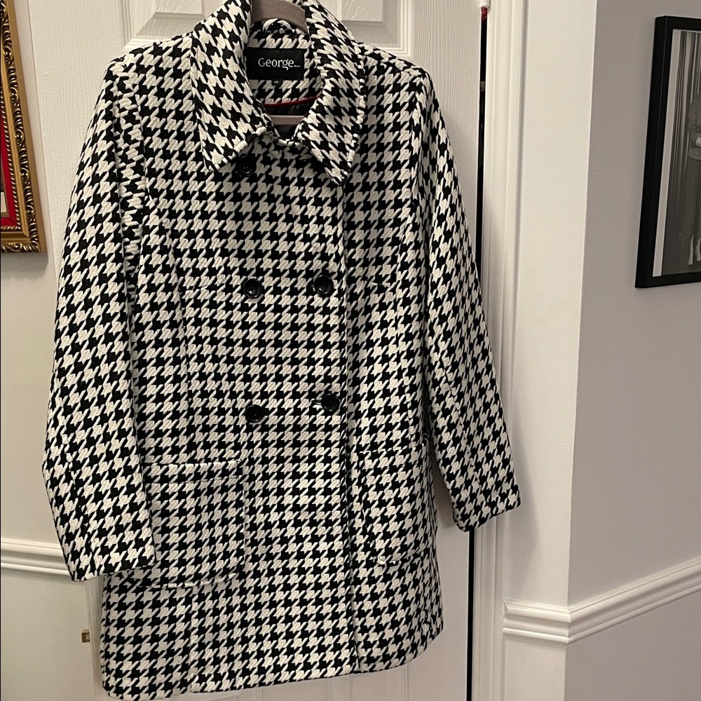 George Women's Classic Houndstooth Coat - Picture 5 of 5